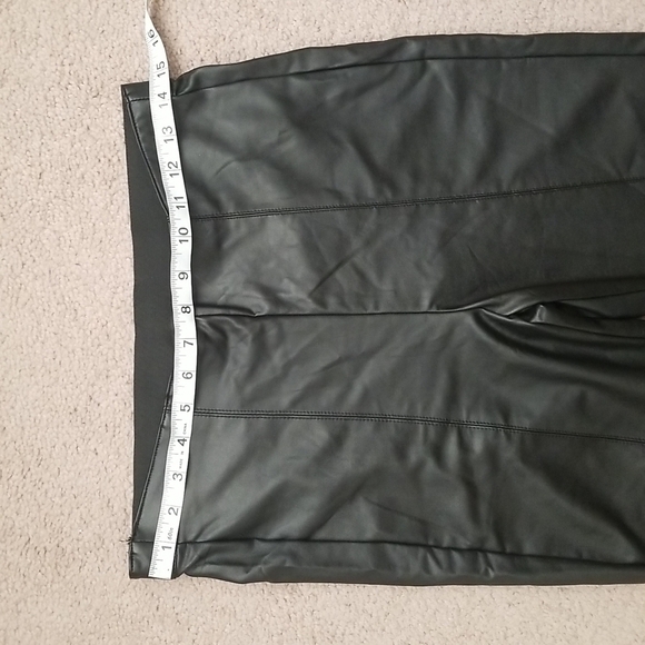 Threadsence Women's Faux Leather Leggings - Picture 7 of 16